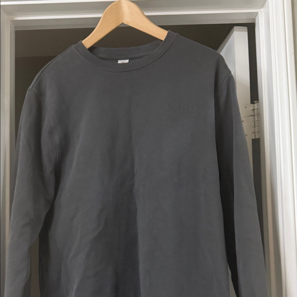 Hurley Men's Gray Long Sleeve Shirt